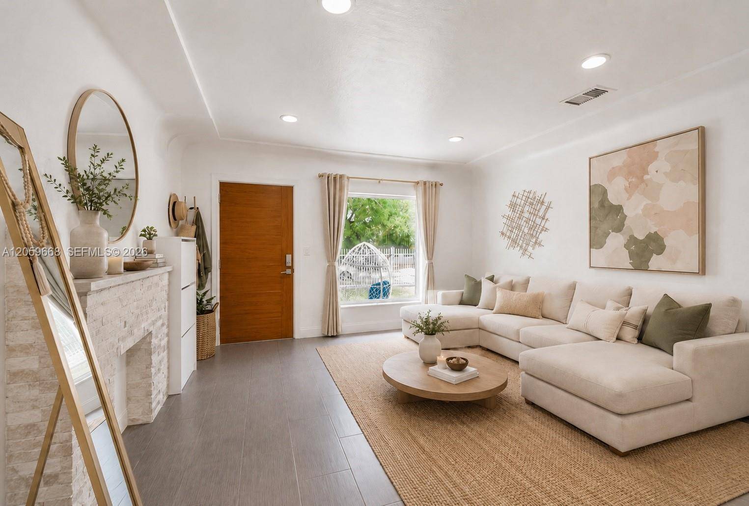 2260 SW 5th StMiami - picture
