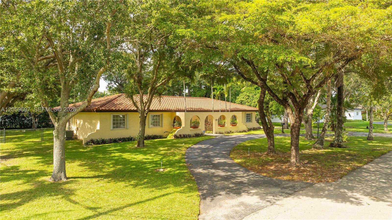 8520 SW 119 StreetUnincorporated Dade County - picture