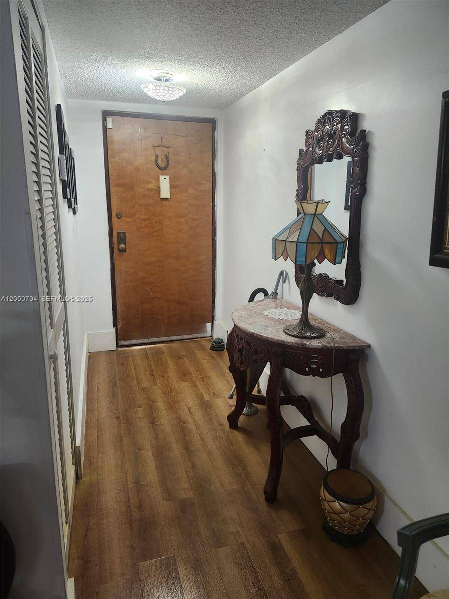8810 SW 123rd CtMiami - KENLAND BEND NORTH CONDO condo unit M103 - picture
