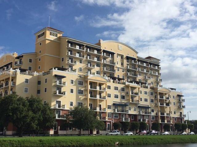 8390 SW 72nd AveMiami - COLONNADE AT DADELAND SE condo unit 710 - picture