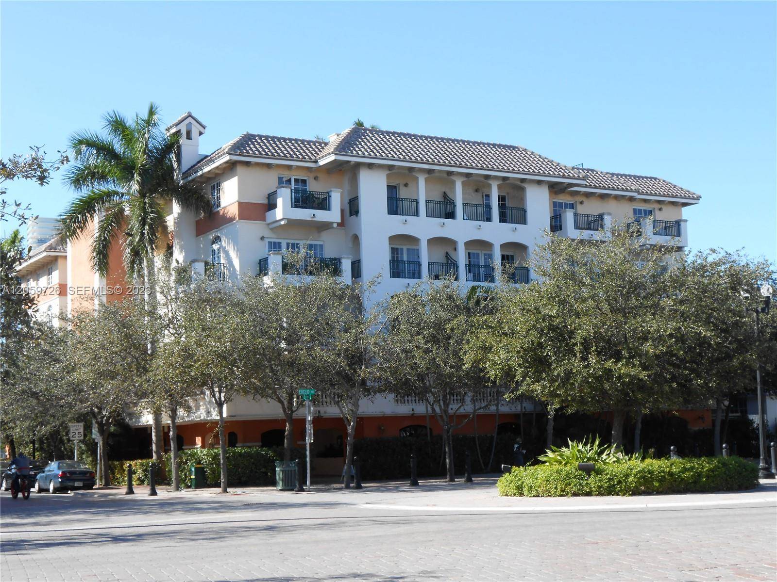 300 Euclid AveMiami Beach - ARMITAGE PLACE NO 3 CONDO condo unit 209 - picture