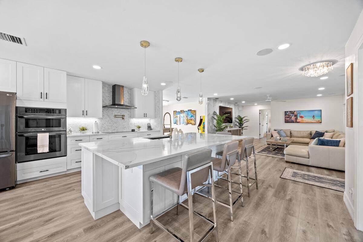 526 LinnetDelray Beach - picture