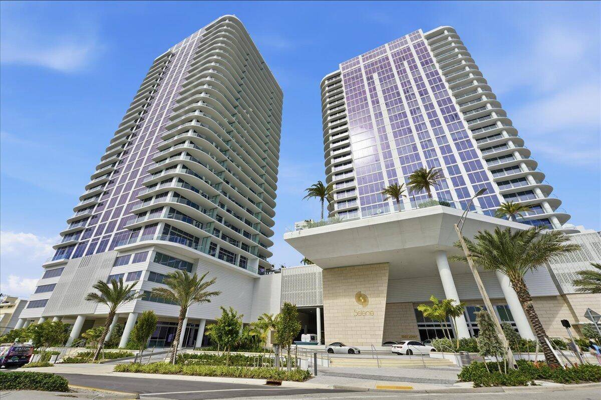 153 N SeabreezeFort Lauderdale - SELENE condo unit 402-S - picture