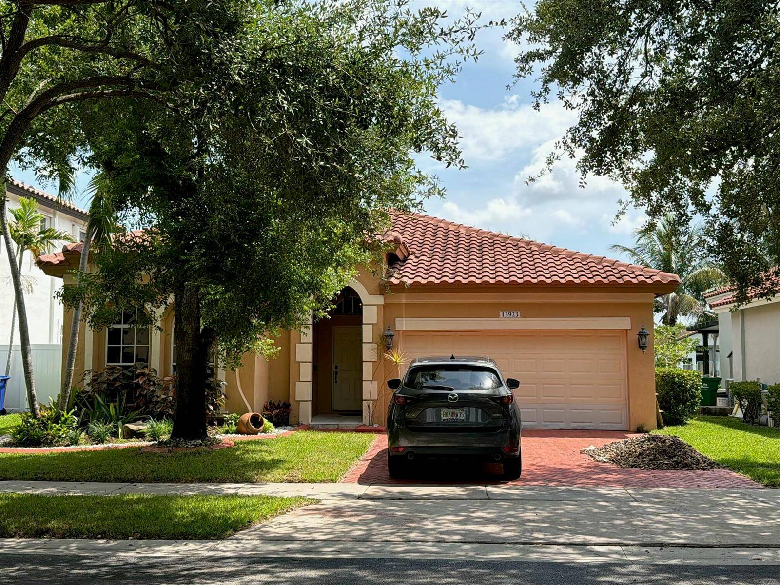 13923 SW 50thMiramar - picture