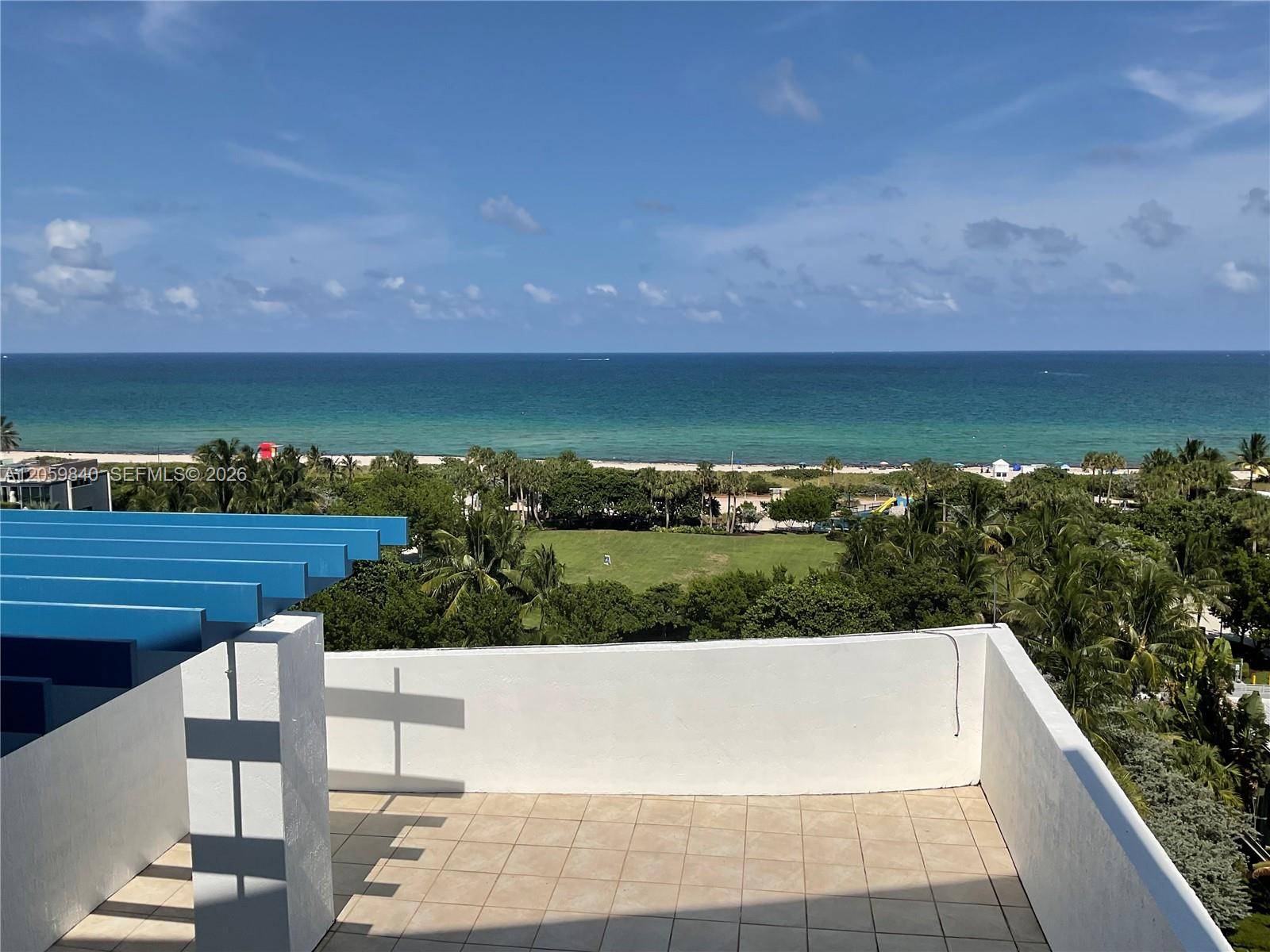 7600 Collins AveMiami Beach - OCEANBLUE CONDO OF MIAMI condo unit 1008 - picture