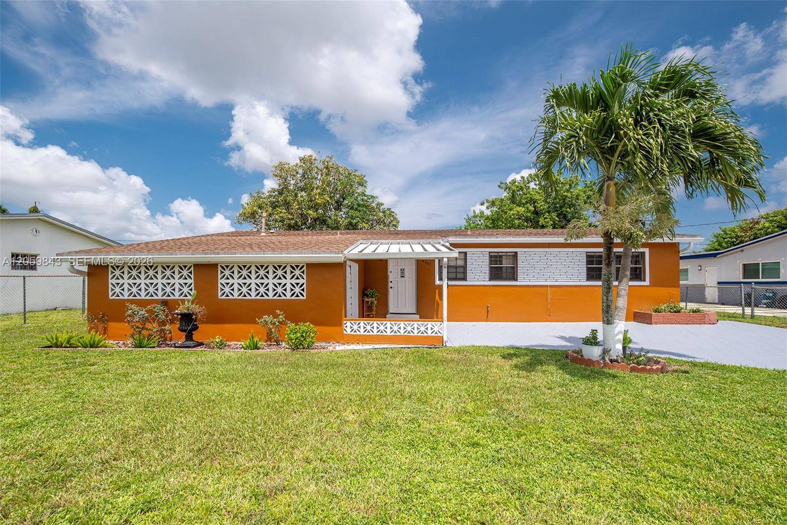 19401 NW 23rd AveMiami Gardens - picture