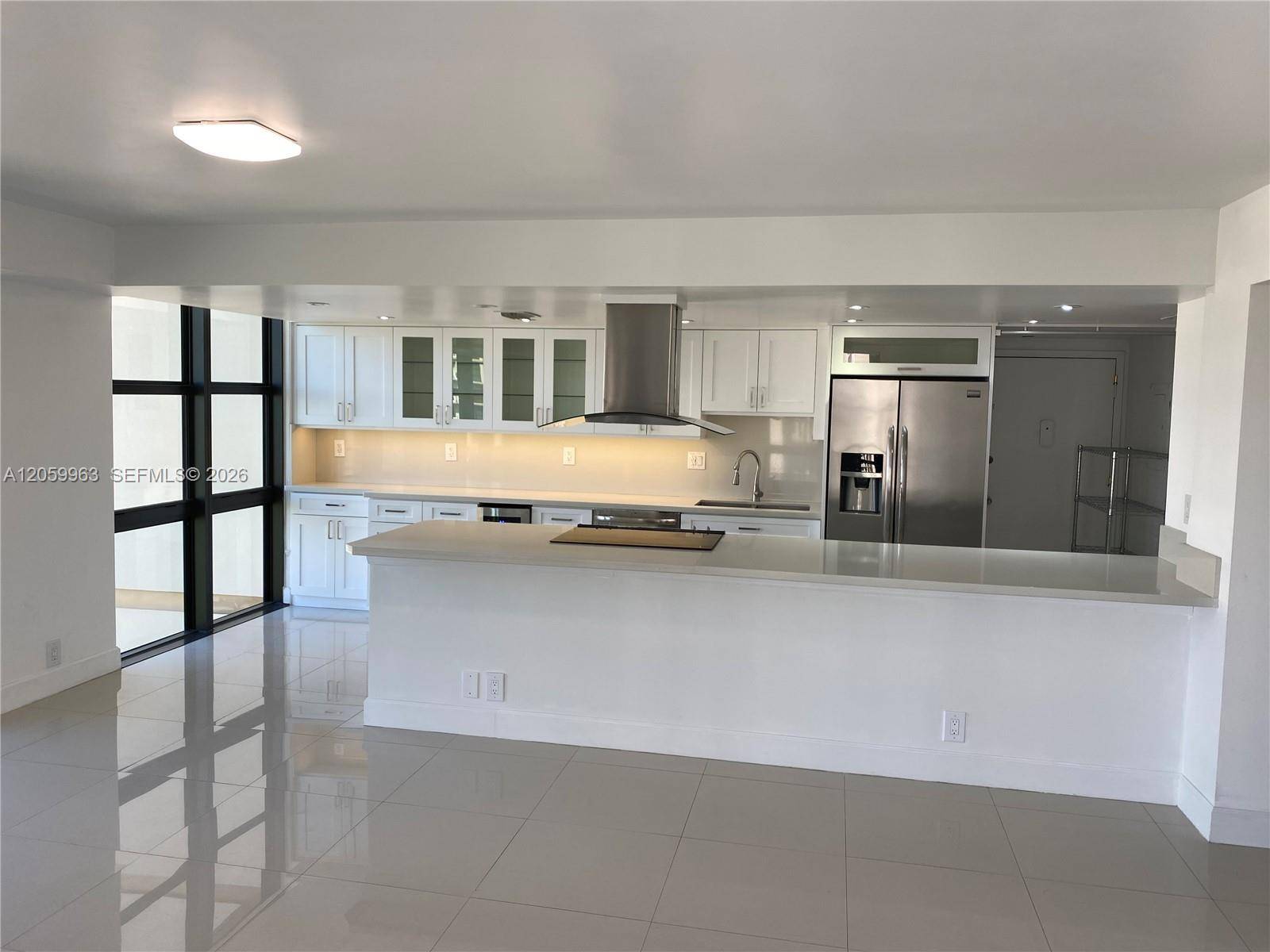 1111 Crandon BlvdKey Biscayne - TOWERS OF KEY BISCAYNE CO condo unit A807 - picture