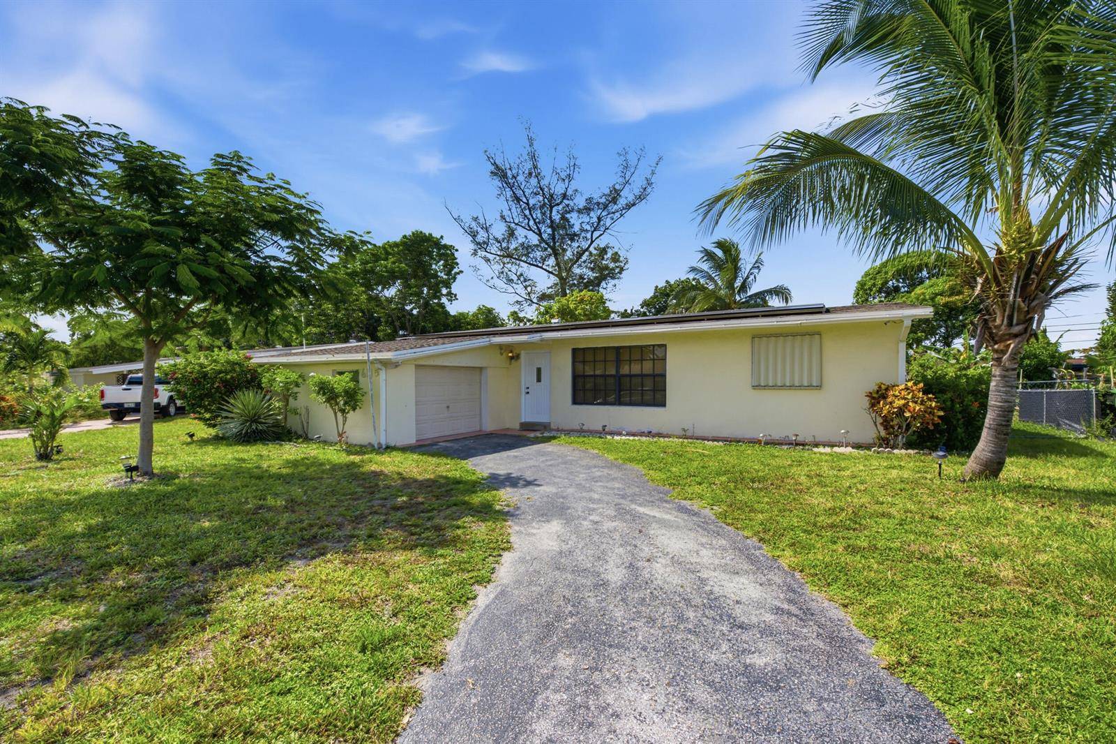6115 SW 3rdMargate - picture