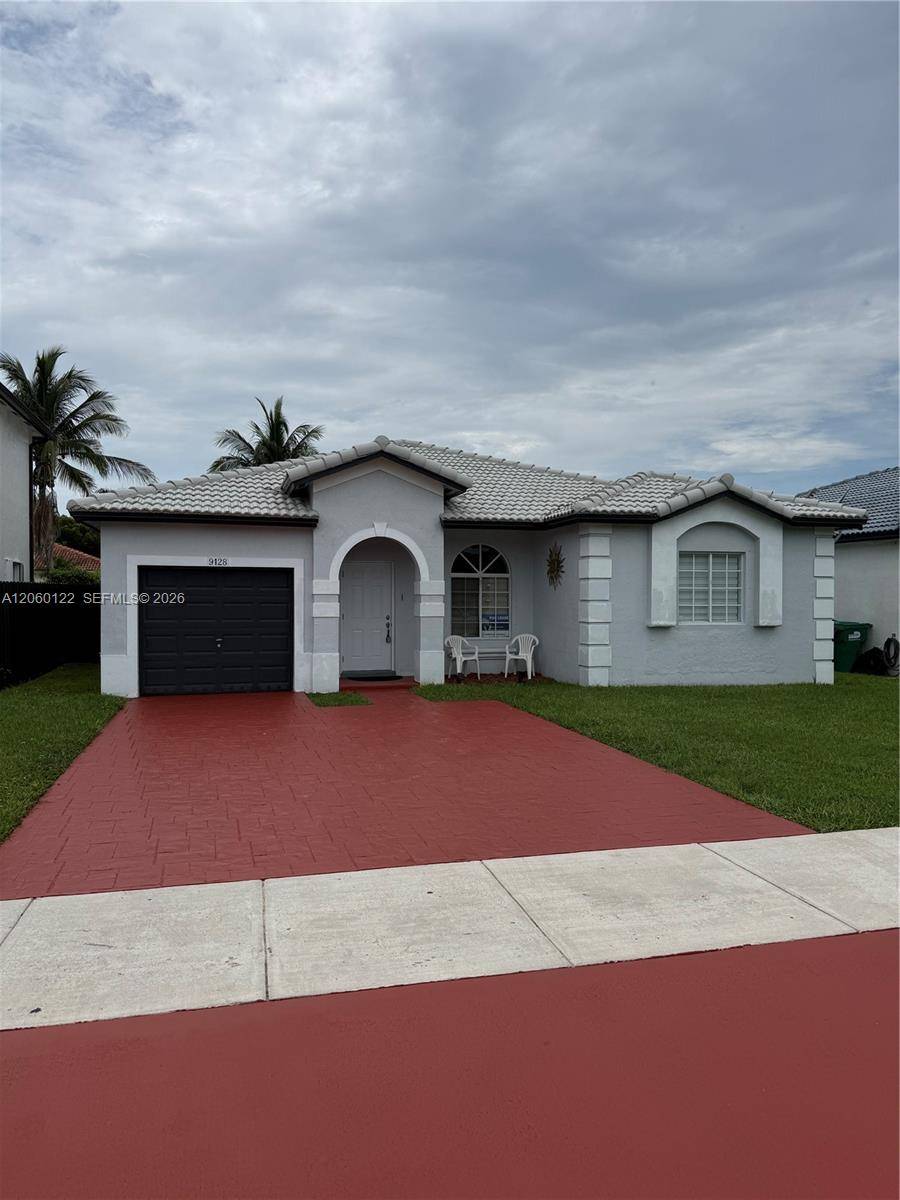 9128 SW 162nd PlMiami - picture