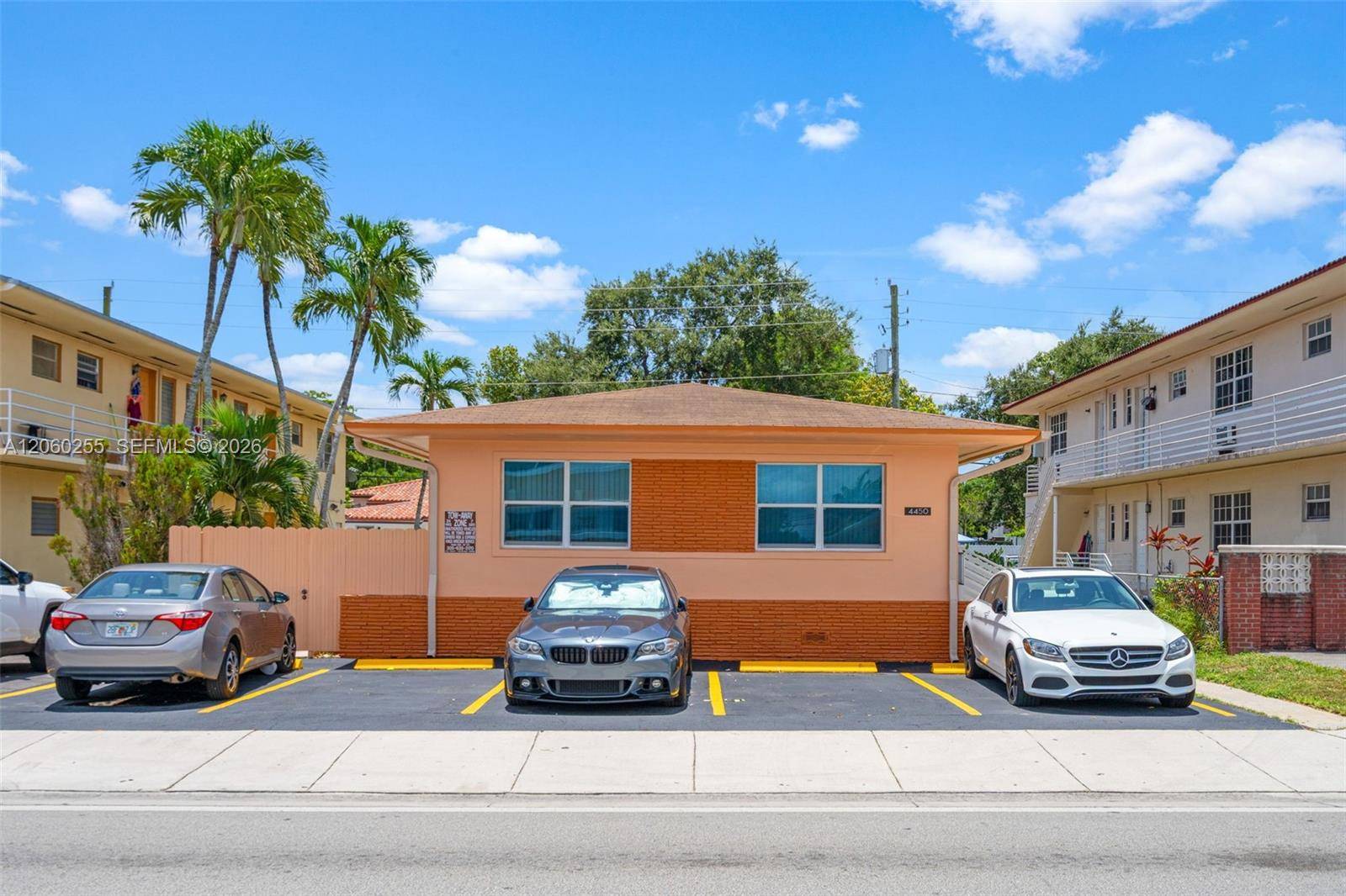 4450 W Flagler StMiami - picture