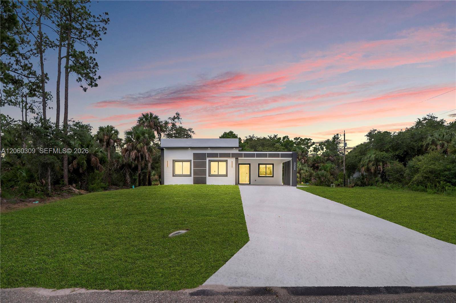 3304 E 15th StLehigh Acres - picture