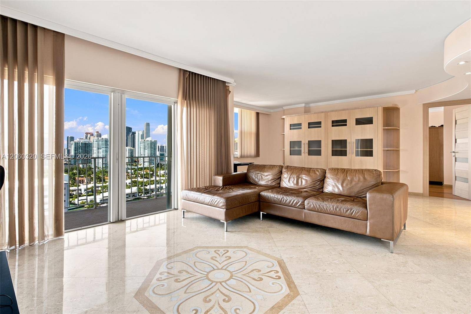 500 Bayview DrSunny Isles Beach - ARLEN HOUSE WEST CONDO condo unit 2121 - picture