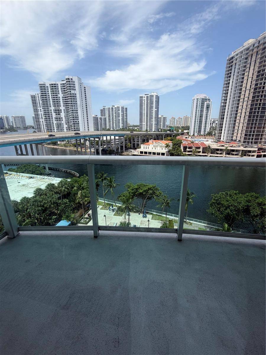 19390 Collins AveSunny Isles Beach - OCEANVIEW BUILDING A COND condo unit 1007 - picture