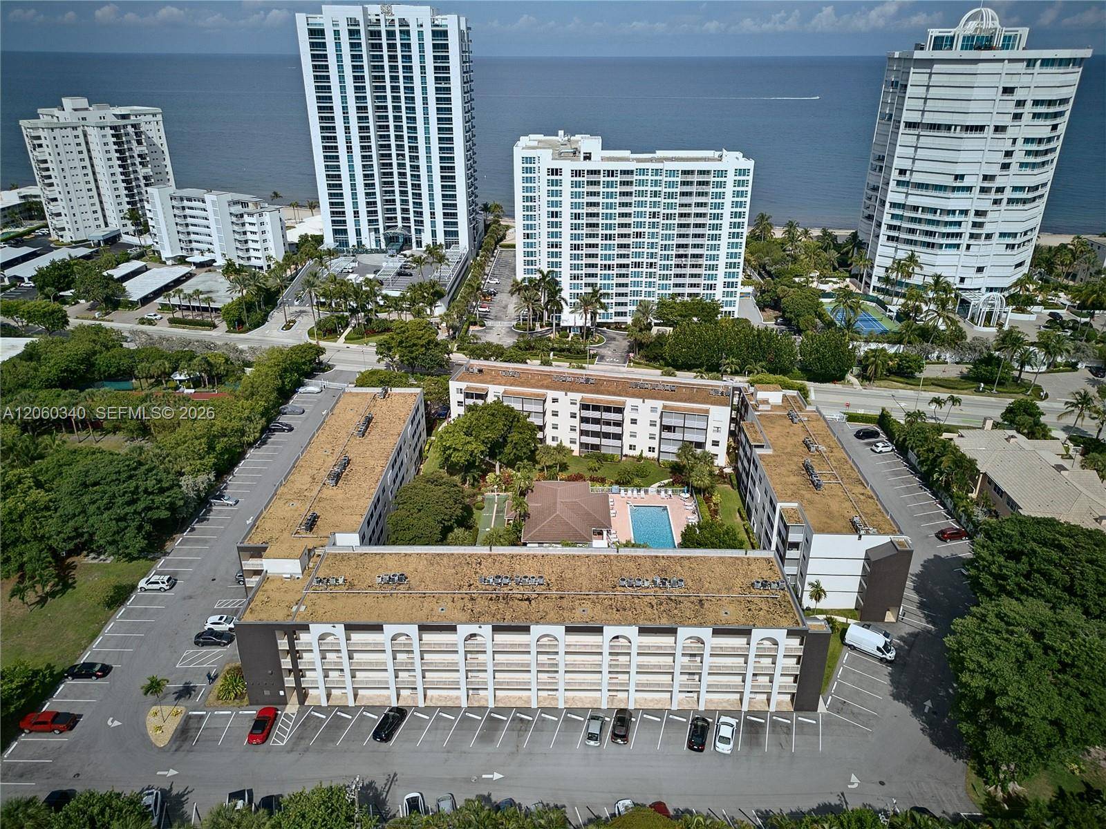 1541 S Ocean BlvdLauderdale By The Sea - GARDENS BY THE SEA SOUTH condo unit 313 - picture