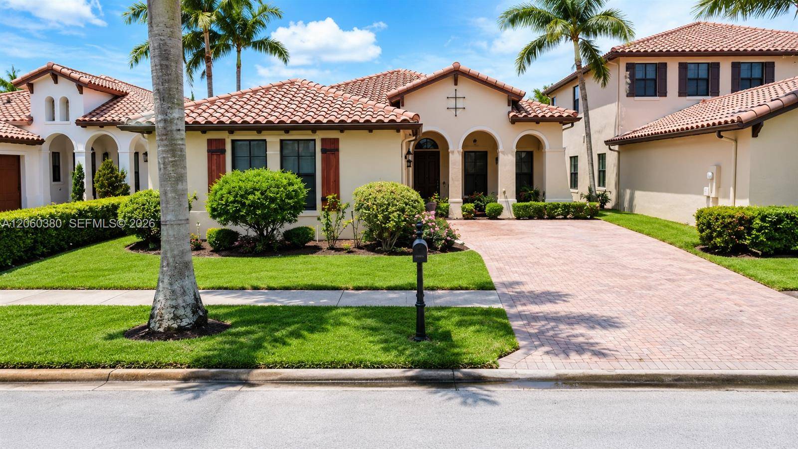 8514 NW 37th CtCooper City - picture