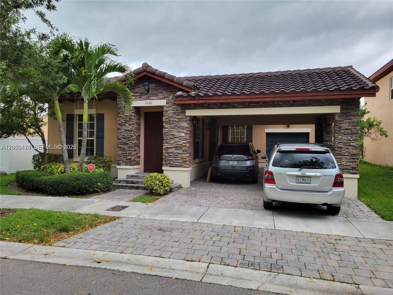 9282 SW 171st CtMiami - picture