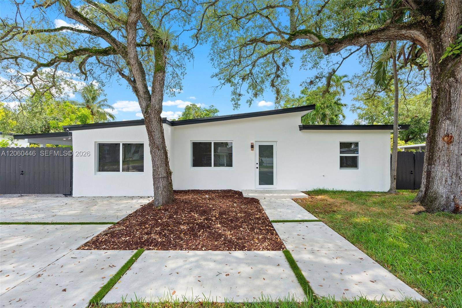 35 Allen RdWest Park - picture