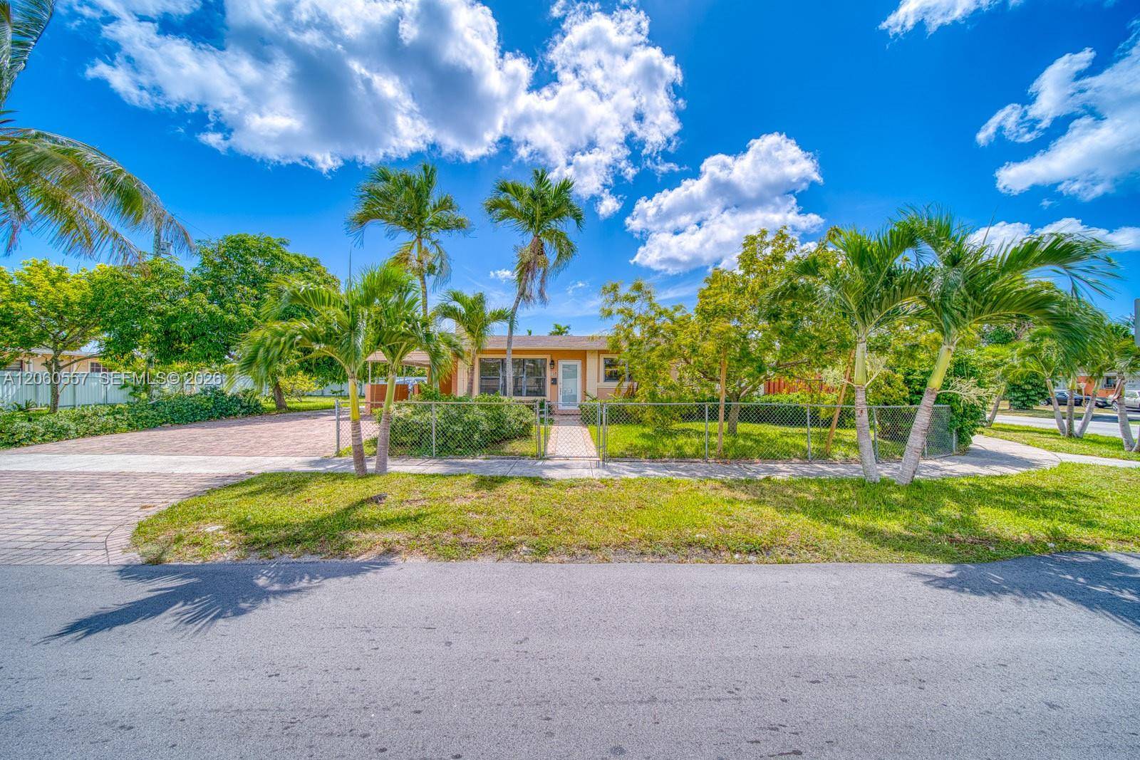 155 NW 191st StMiami Gardens - picture