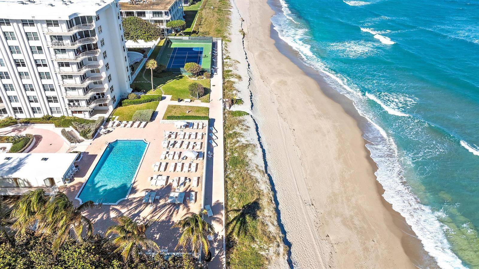 2295 S OCEANPalm Beach - TWENTY TWO NINETY FIVE SOU,Harbour House condo unit 418 - picture