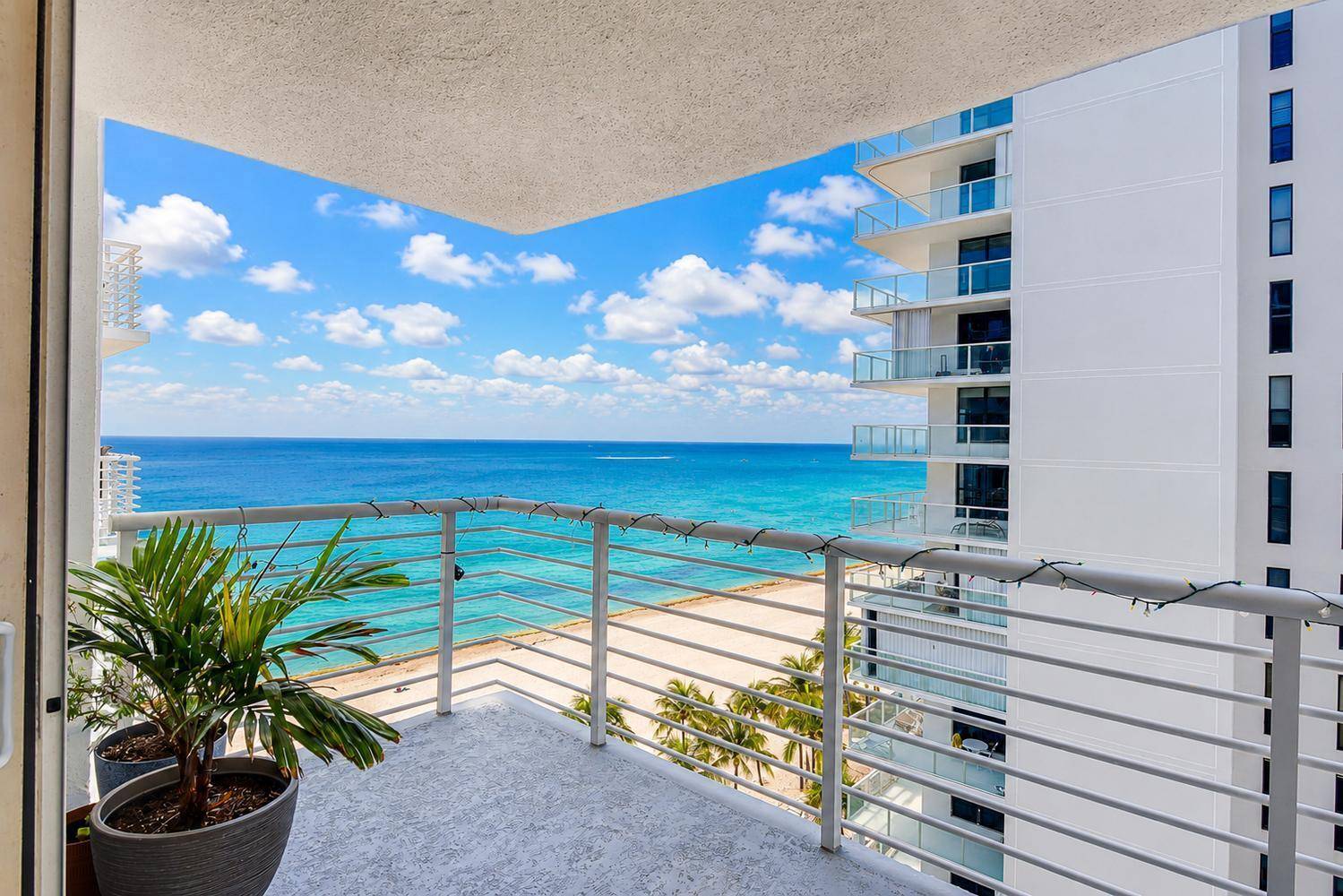 812 BrinyPompano Beach - OCEAN HERITAGE CLUB CONDO condo unit 10C - picture
