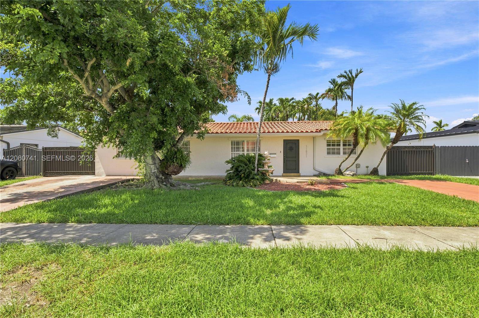 11831 SW 31st StMiami - picture
