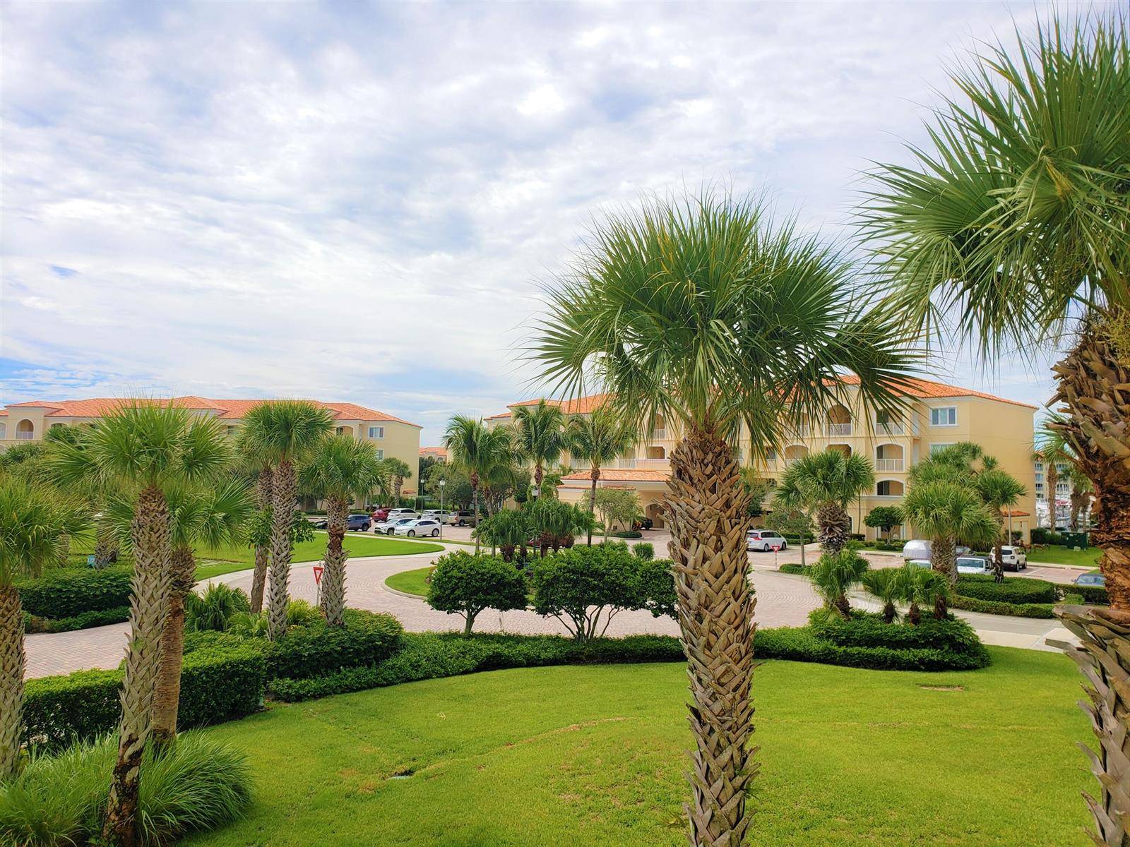 37 Harbour IsleFort Pierce - HARBOUR ISLE EAST,Harbour Isle condo unit 203 - picture