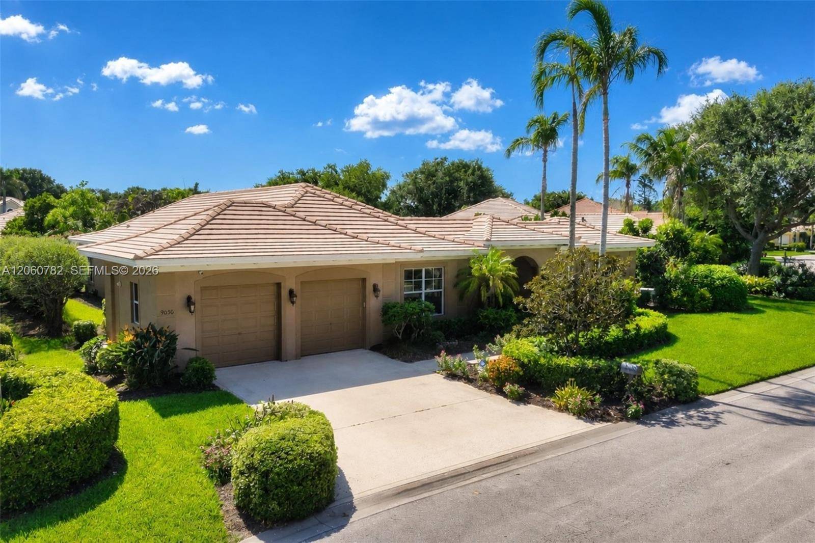 9030 Castle Harbour CirVero Beach - picture