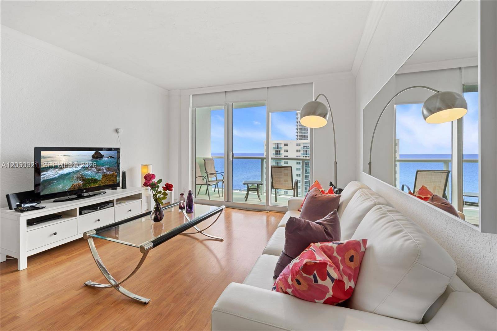 3801 S Ocean DrHollywood - TIDES ON HOLLYWOOD BEACH condo unit 15K - picture
