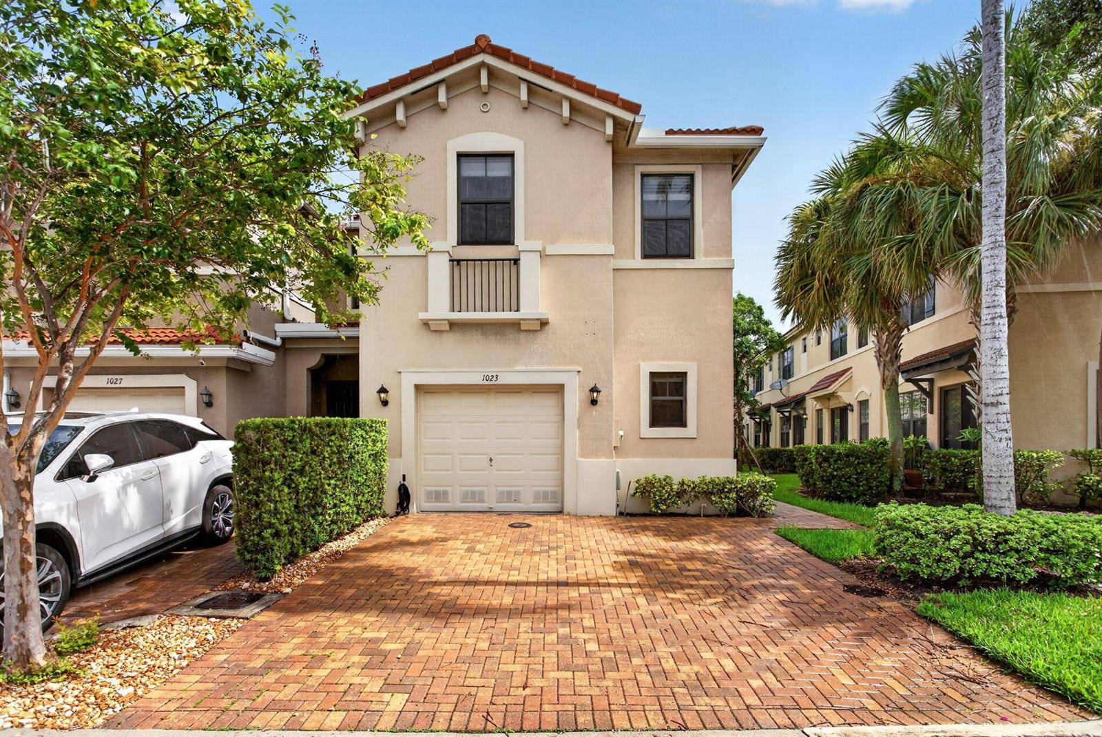 1023 NW 33RDPompano Beach - picture