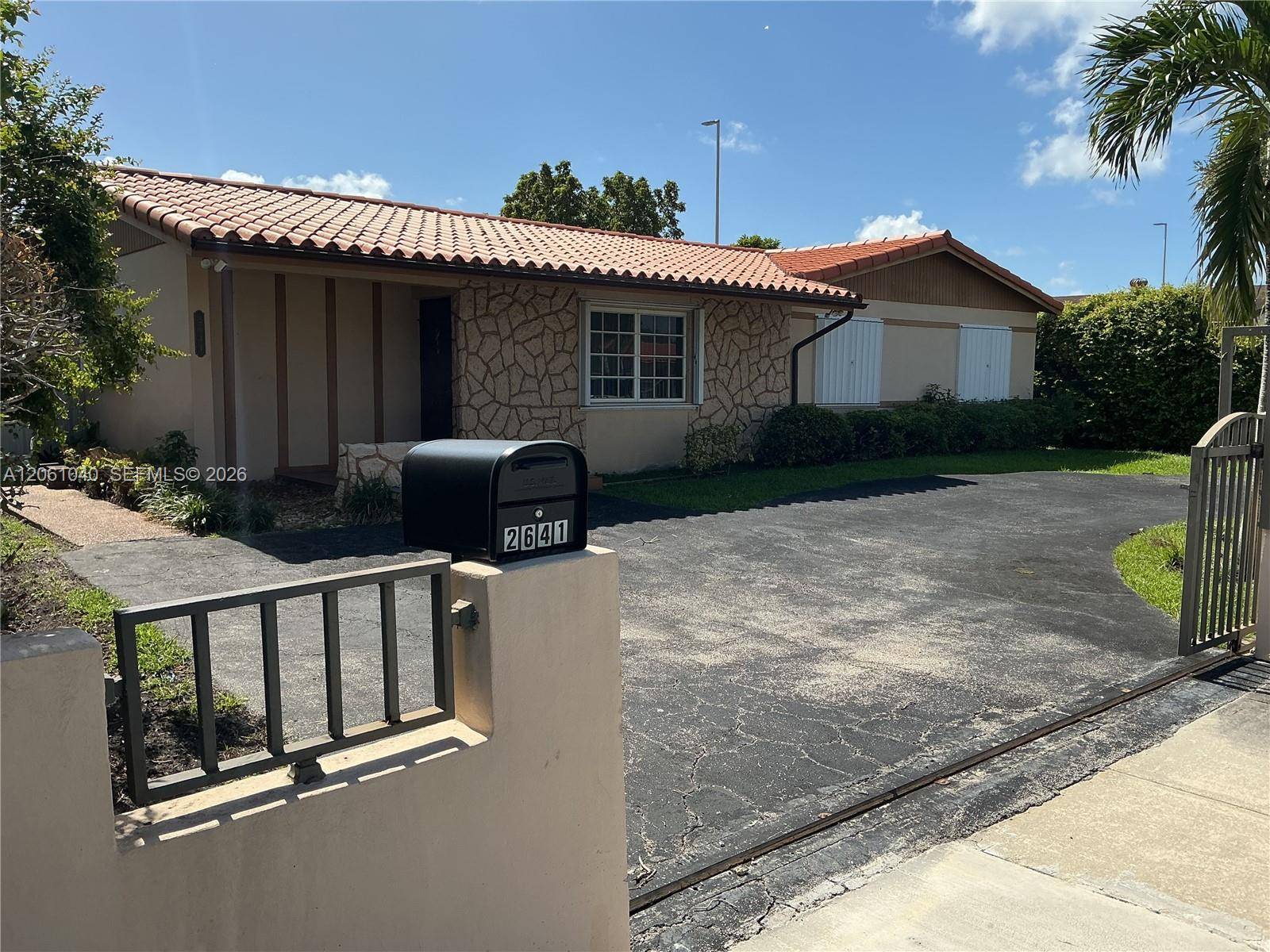 2641 SW 117th CtMiami - picture
