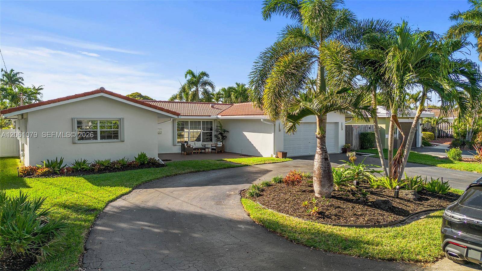 2207 NE 16th AveWilton Manors - picture