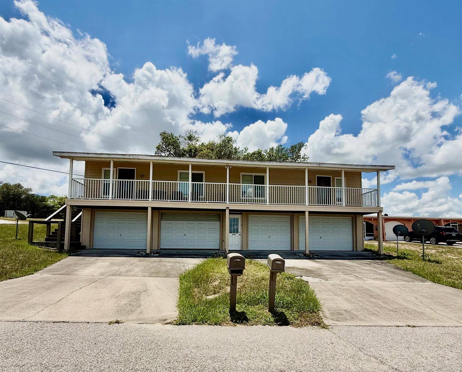 429 Lake JuneLake Placid - LAKE JUNE HILLS condo unit 1-2 - picture