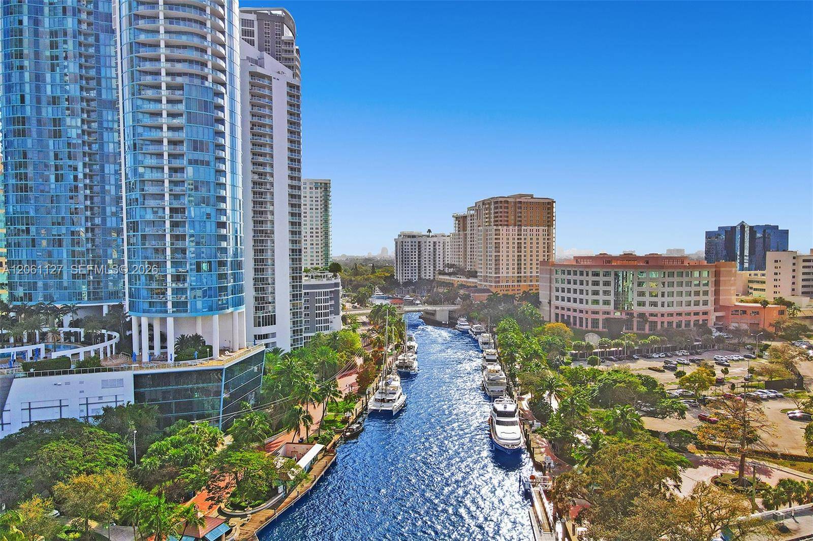 333 Las Olas WayFort Lauderdale - LAS OLAS RIVER HOUSE COND condo unit 504 - picture