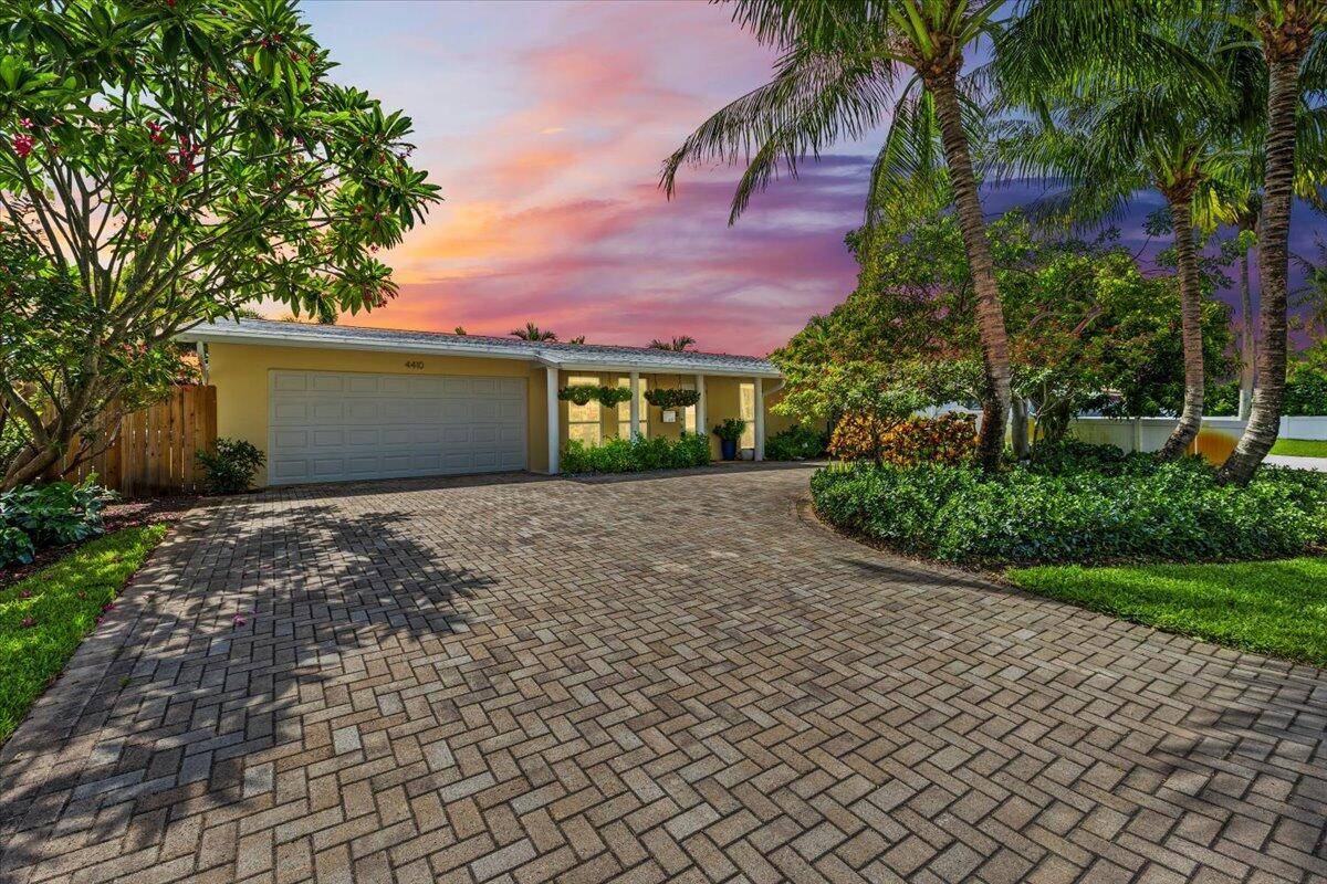 4410 NE 17THOakland Park - picture