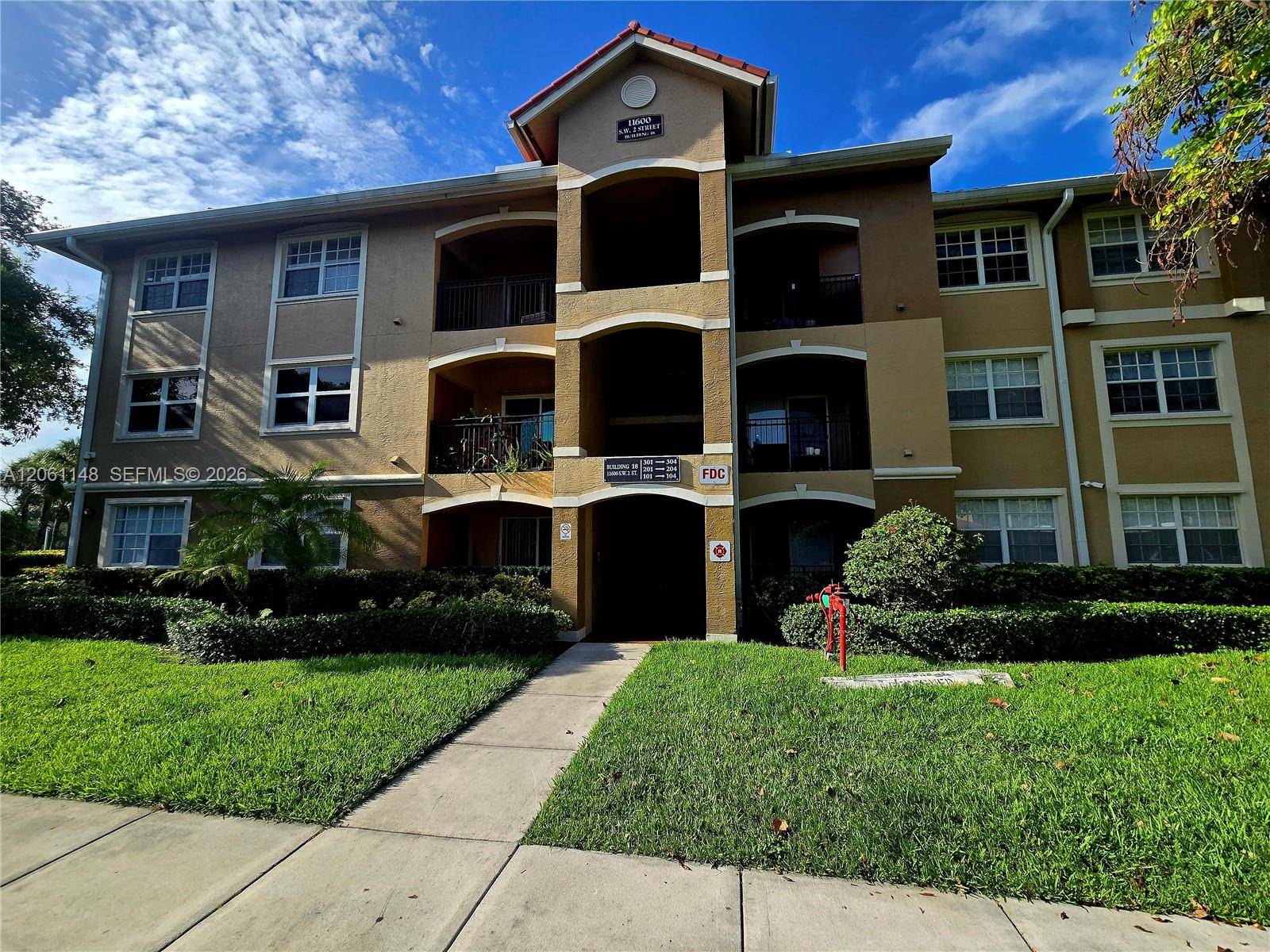 11600 SW 2nd StPembroke Pines - MARQUESA CONDO condo unit 18104 - picture