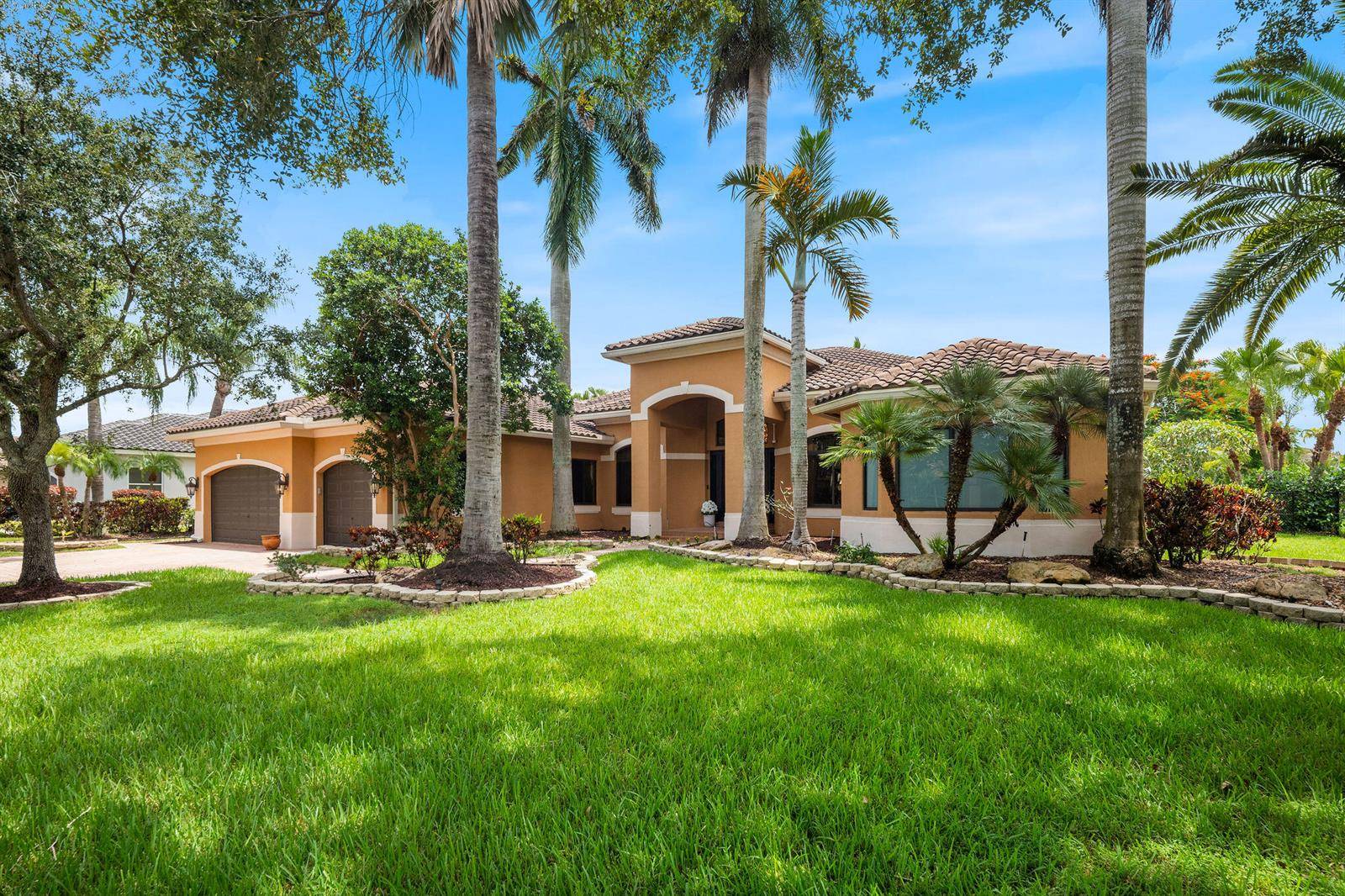 3972 SW 140THDavie - picture