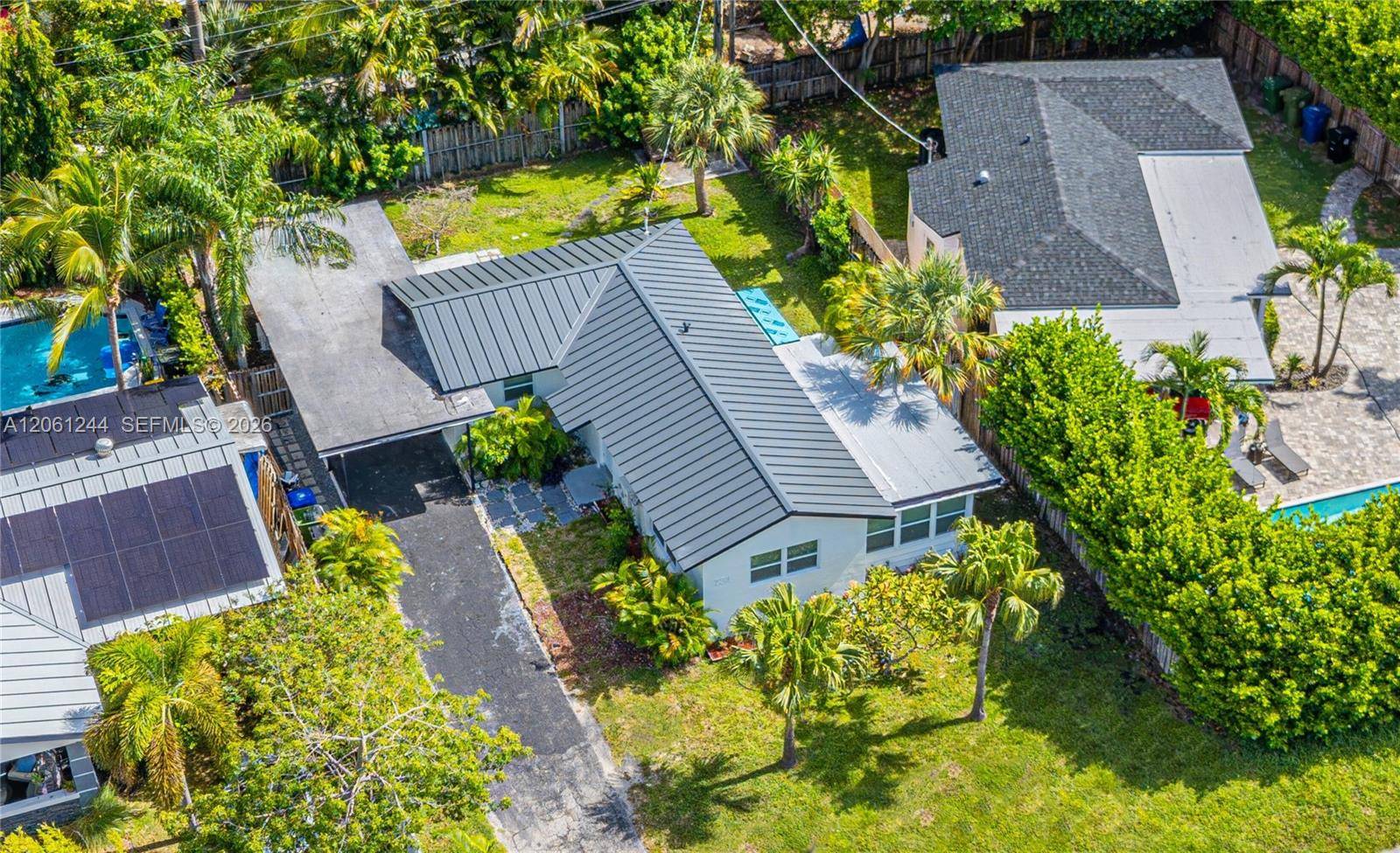 731 NE 16th StFort Lauderdale - picture