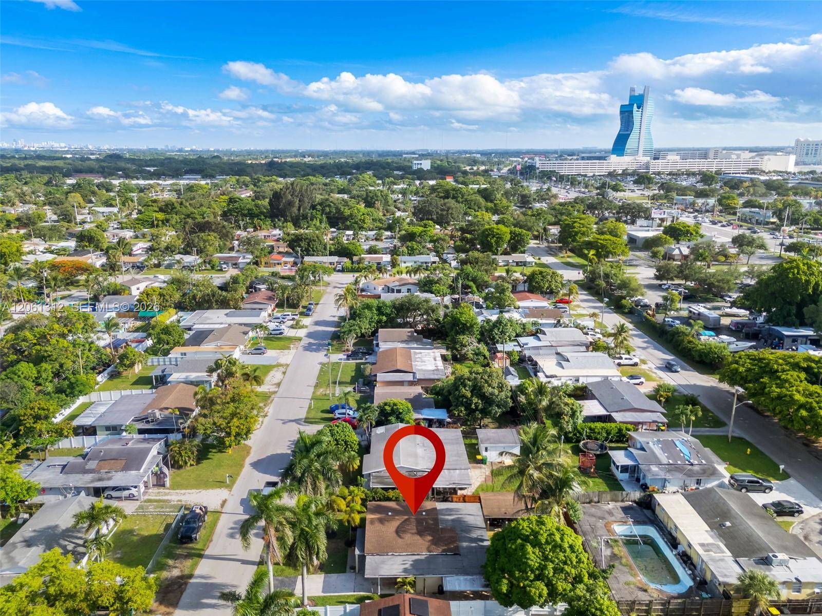 4873 SW 44th TerDania Beach - picture