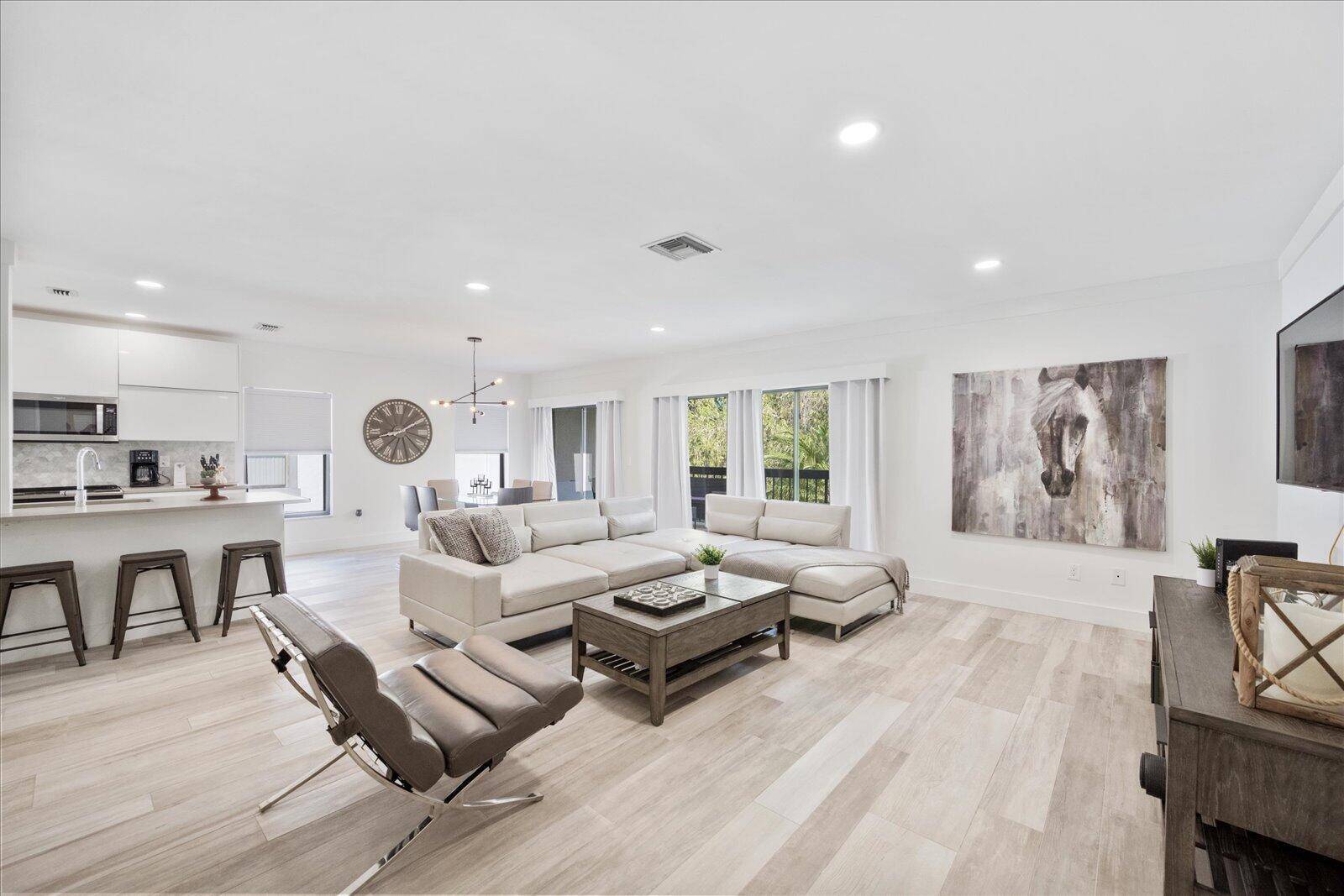 11311 Pond ViewWellington - GOLF COTTAGES 2 CONDO,Palm Beach Polo and condo unit C201 - picture