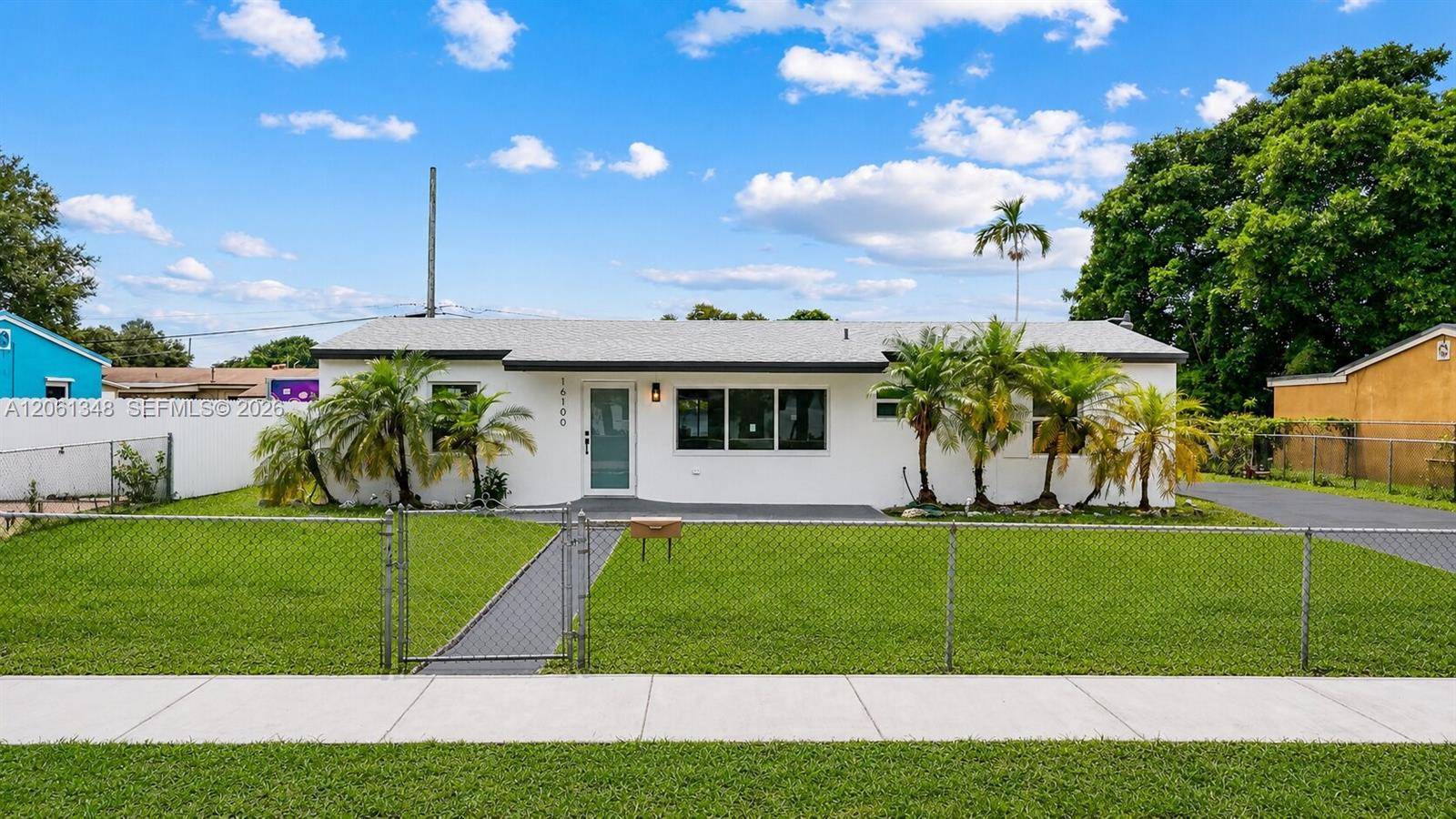 16100 NW 28th CtMiami Gardens - picture