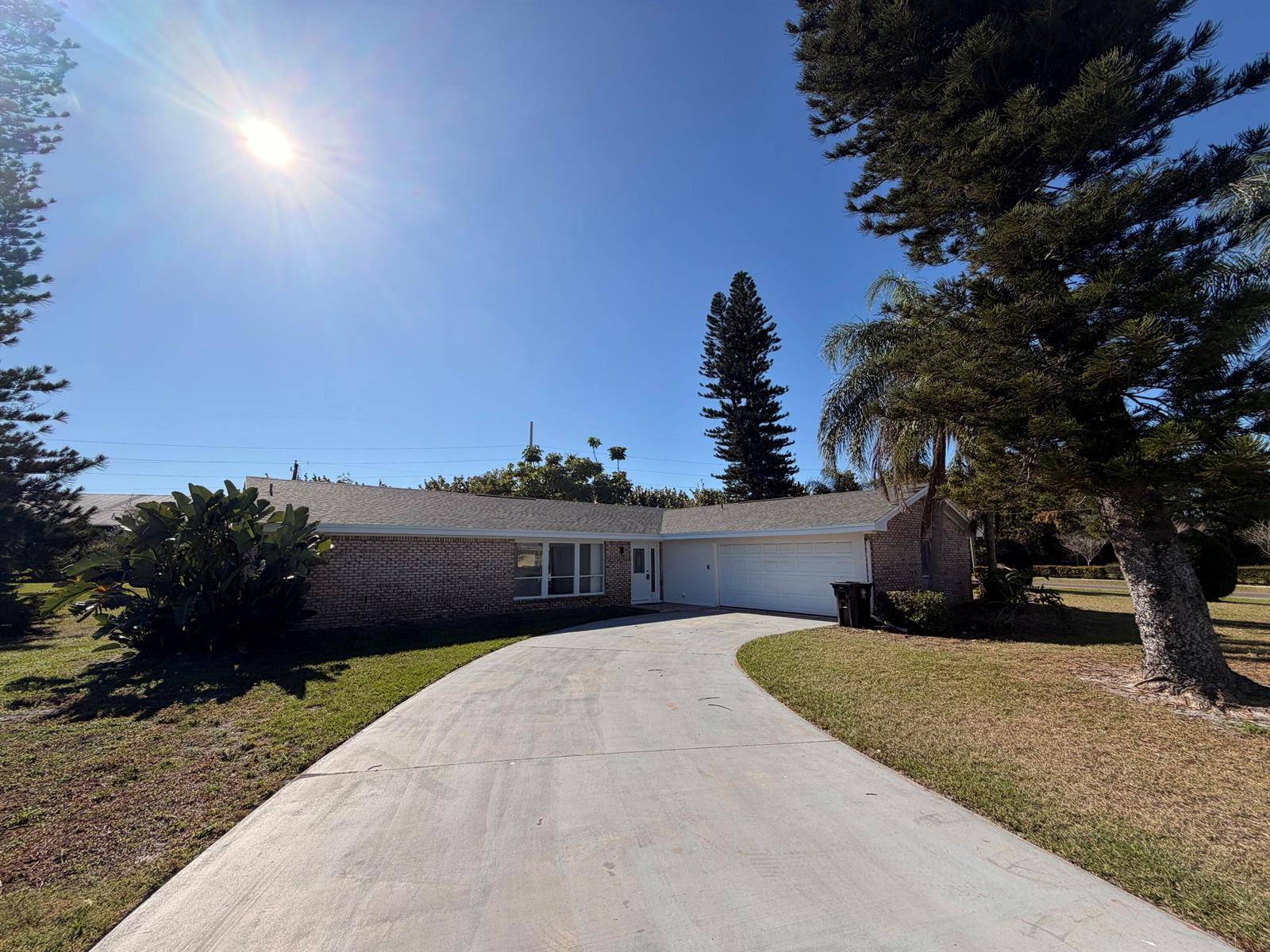1902 SE GENAPort St. Lucie - picture