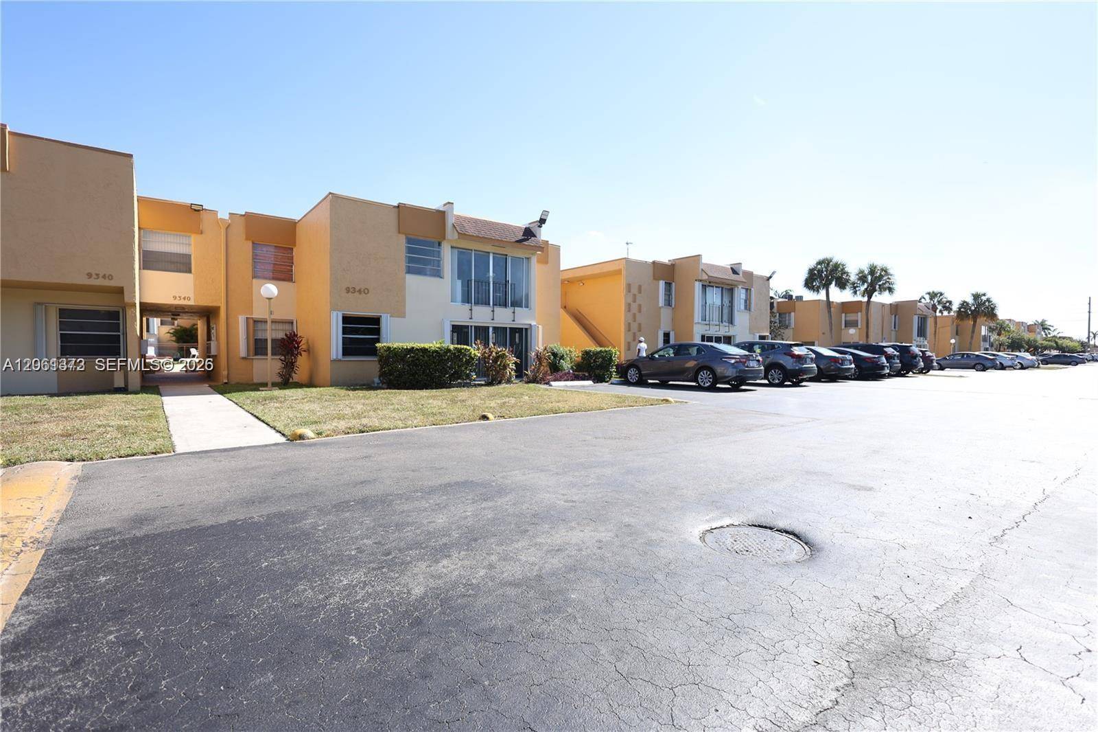 9340 W Flagler StMiami - SOUTH WINDS CONDO condo unit 104B - picture