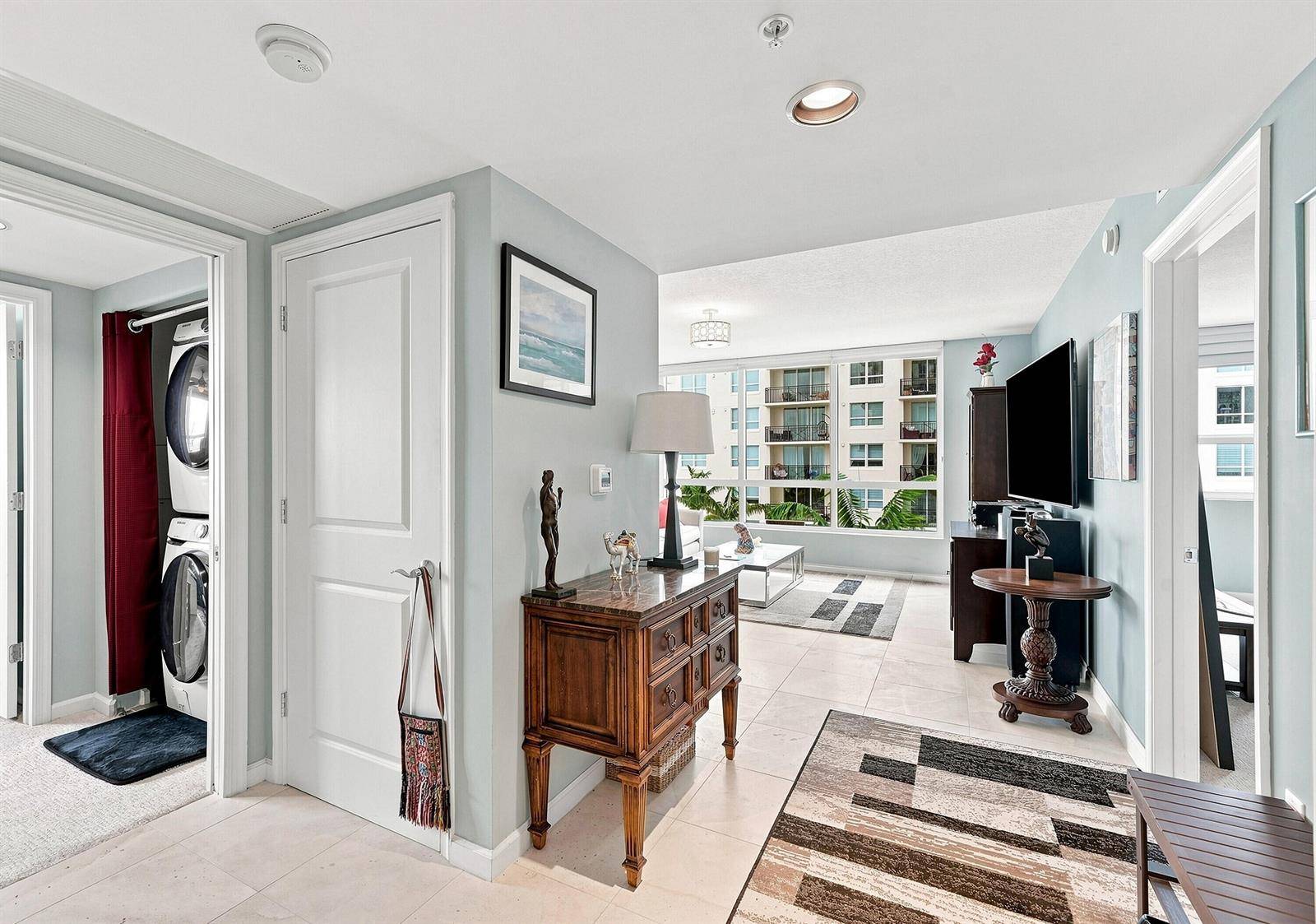 600 W Las OlasFort Lauderdale - SYMPHONY SOUTH CONDO,SYMPHONY CONDOMINIUM condo unit 1203s - picture