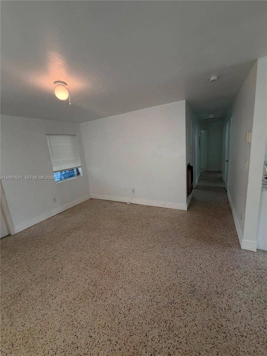 11530 SW 136th StMiami - picture