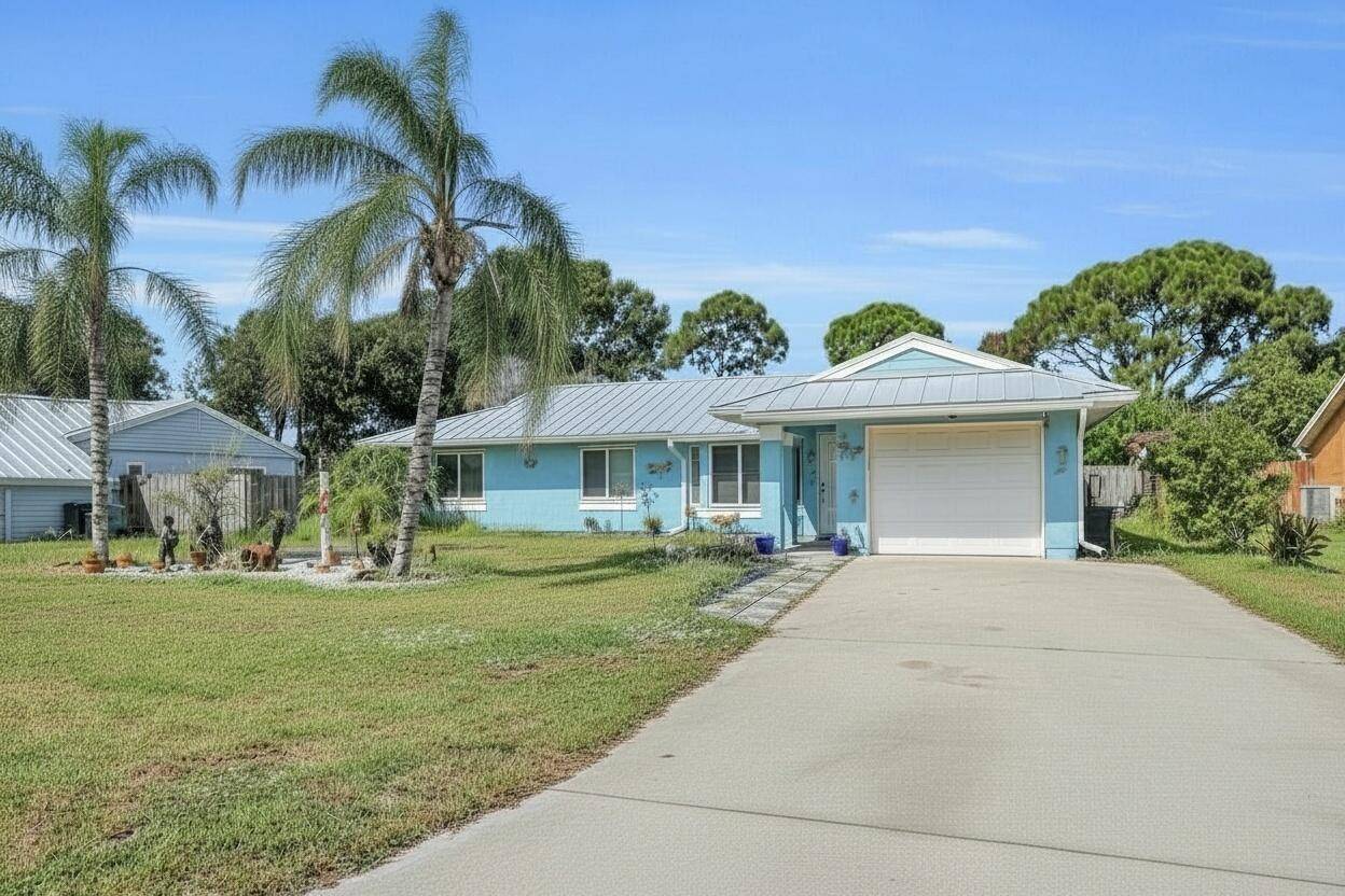 2060 SE RainierPort St. Lucie - picture