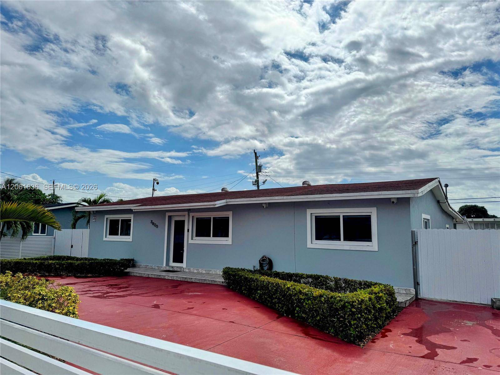 3870 NW 177th StMiami Gardens - picture