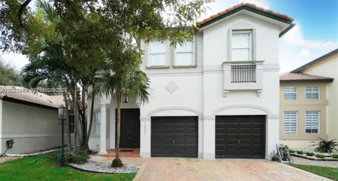 11022 NW 48th LnDoral - picture