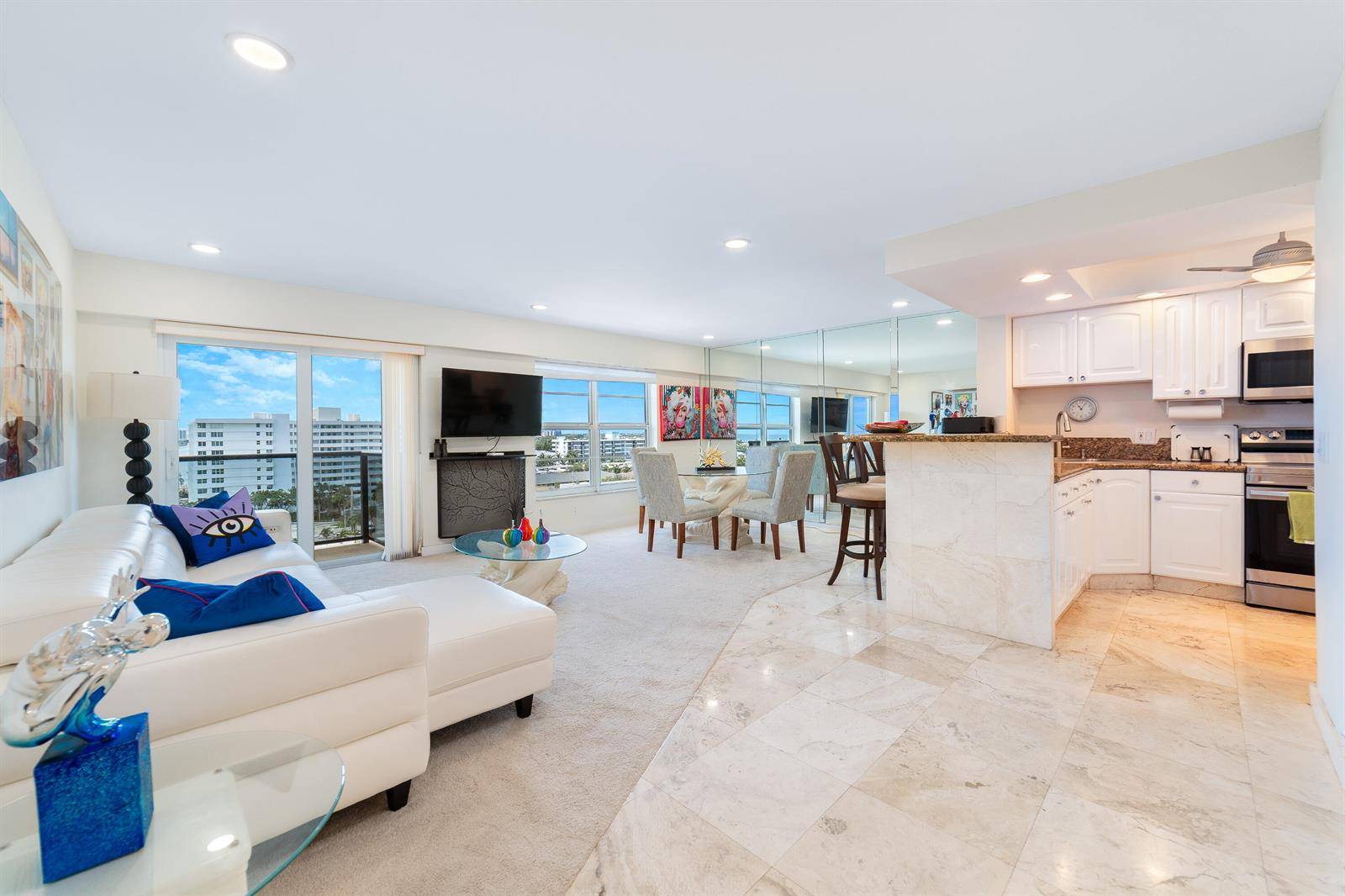 5100 DupontFort Lauderdale - WARWICK CONDO,WARWICK CONDOMINIUM condo unit 10N - picture