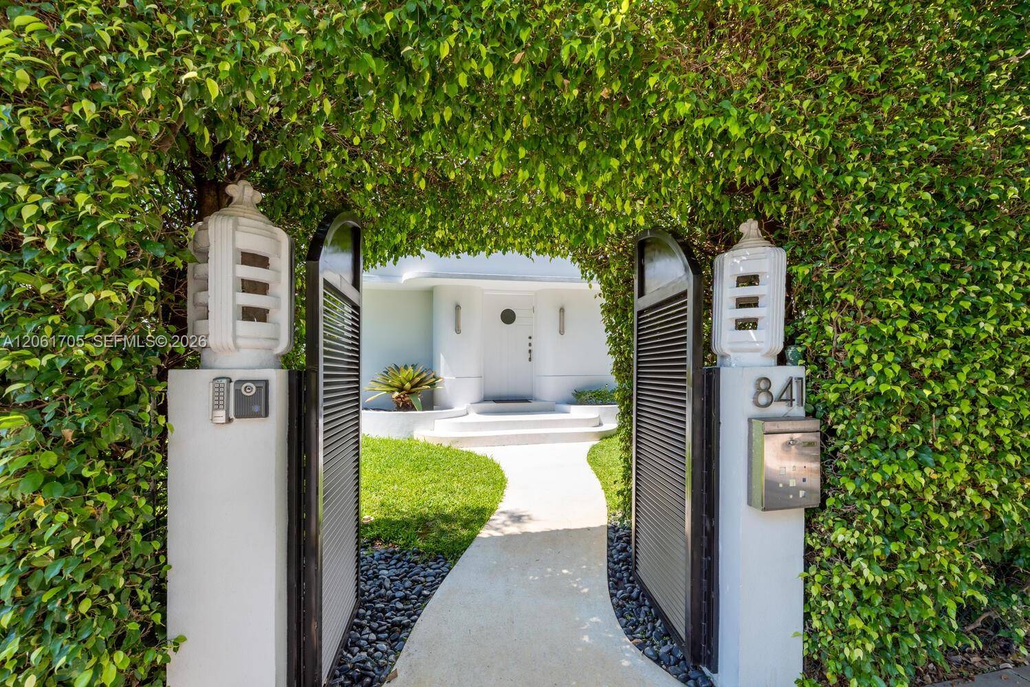 841 19th StMiami Beach - picture