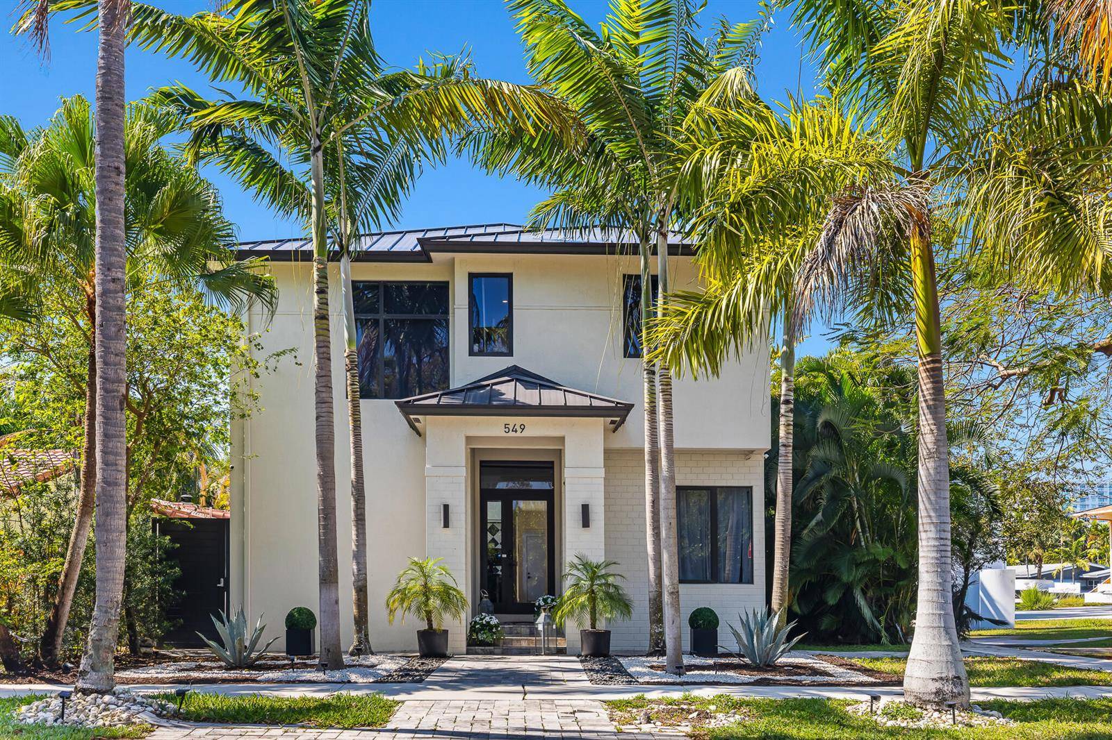 549 NE 10THFort Lauderdale - picture